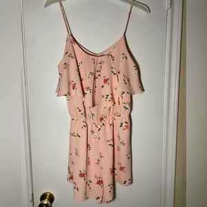 Romper. Pink Floral Romper. Sz: S